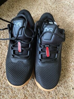 Women’s TYR CXT 2F trainer 9.5